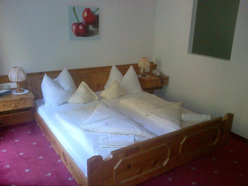 Frieden Das Alpine Panorama Hotel Hochpillberg ภายนอก รูปภาพ