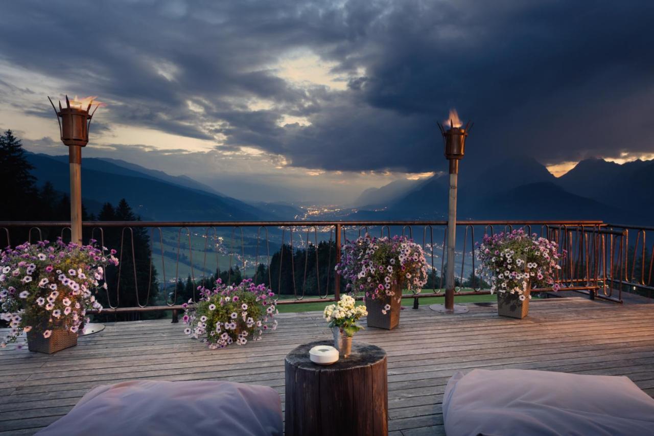 Frieden Das Alpine Panorama Hotel Hochpillberg ภายนอก รูปภาพ